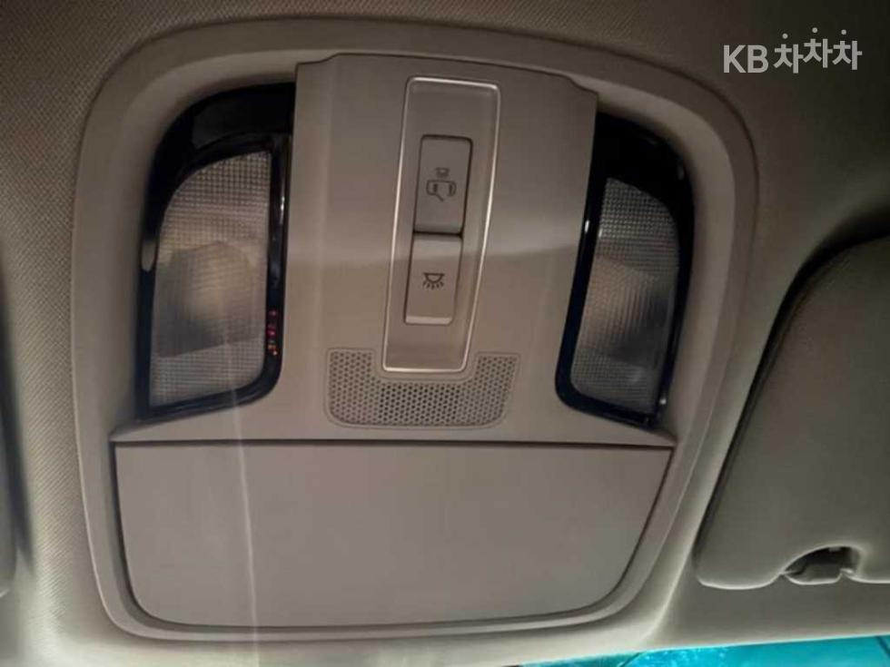 2017 - kia k7