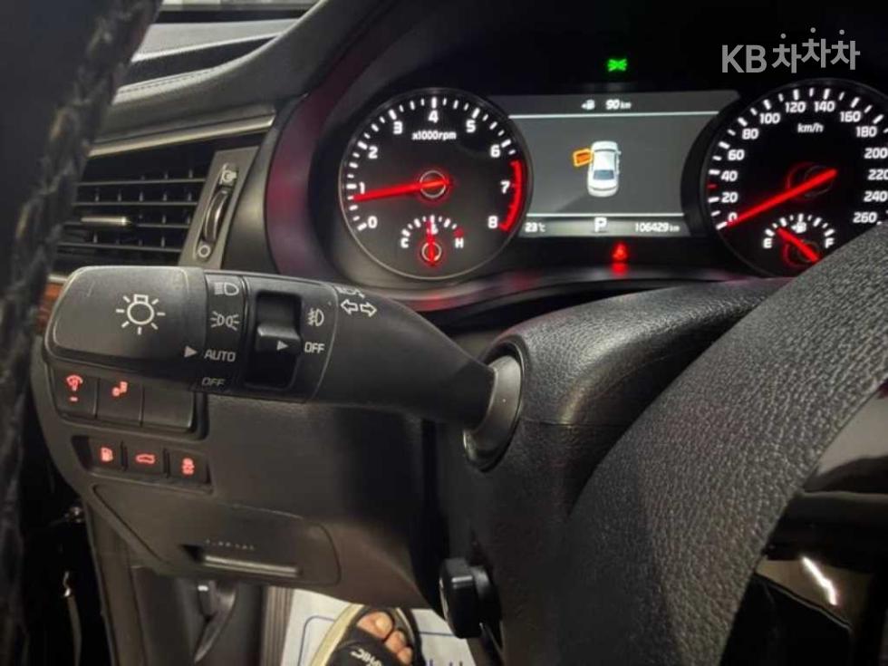 2017 - kia k7