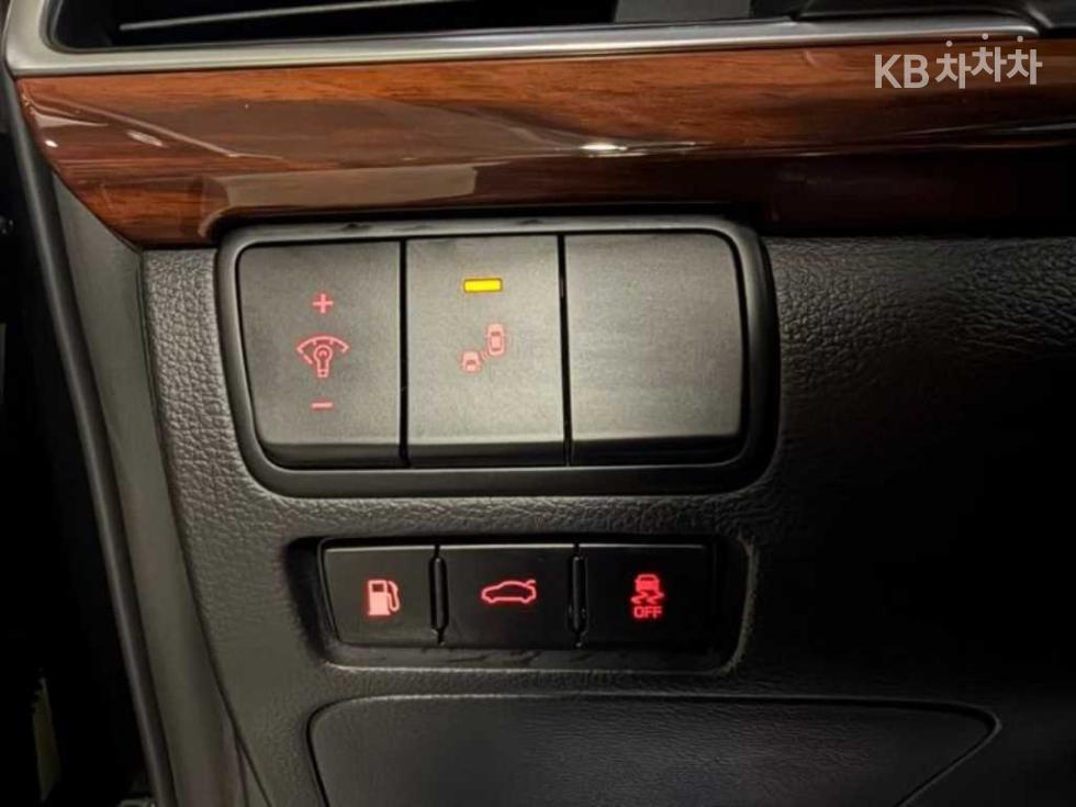 2017 - kia k7