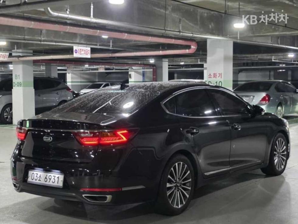 2018 - kia k7
