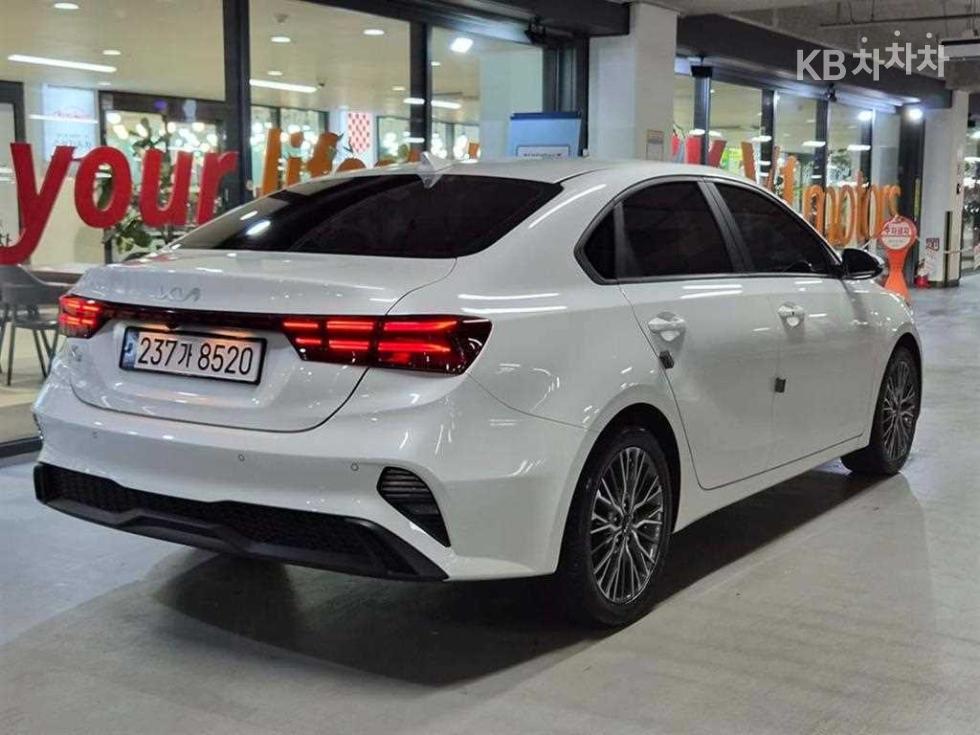 2022 - kia k3