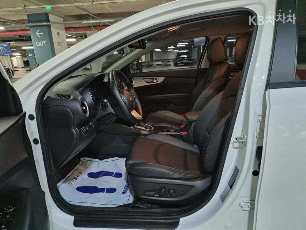 2022 - kia k3