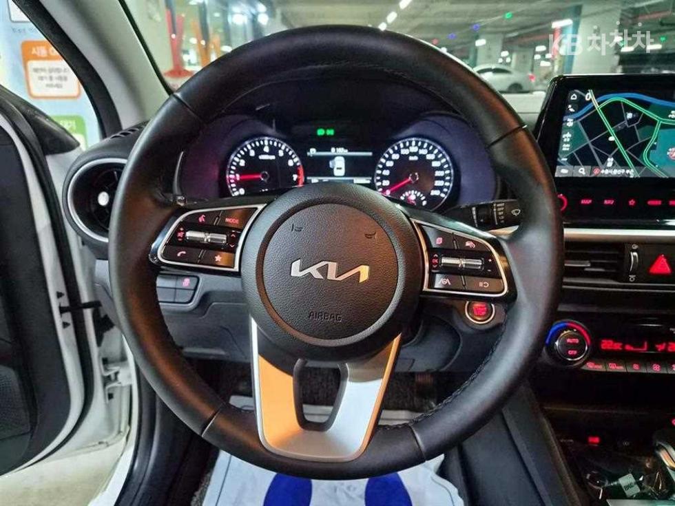 2022 - kia k3
