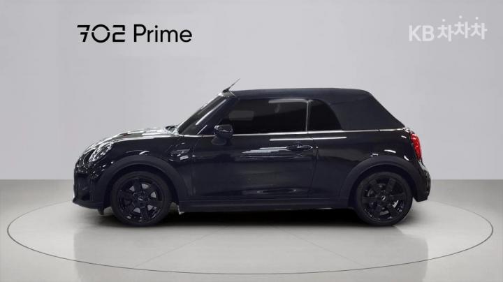 Mini Convertible 2022 photo 2