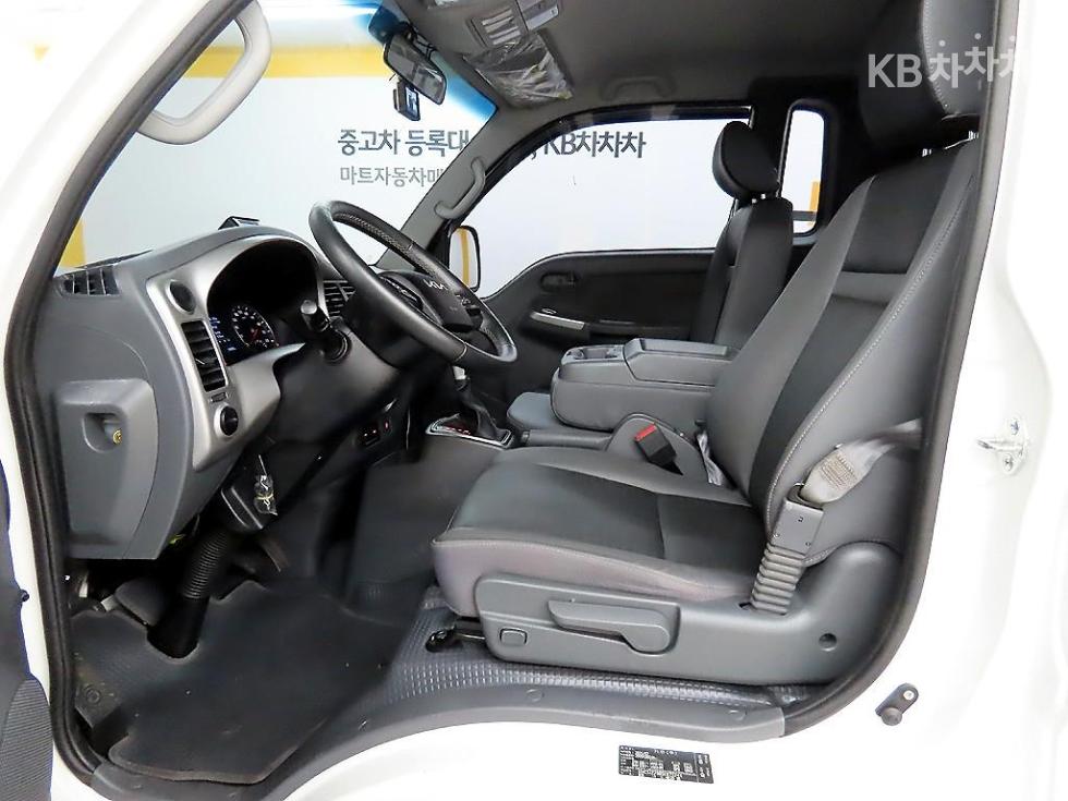 2025 - kia bongo iii
