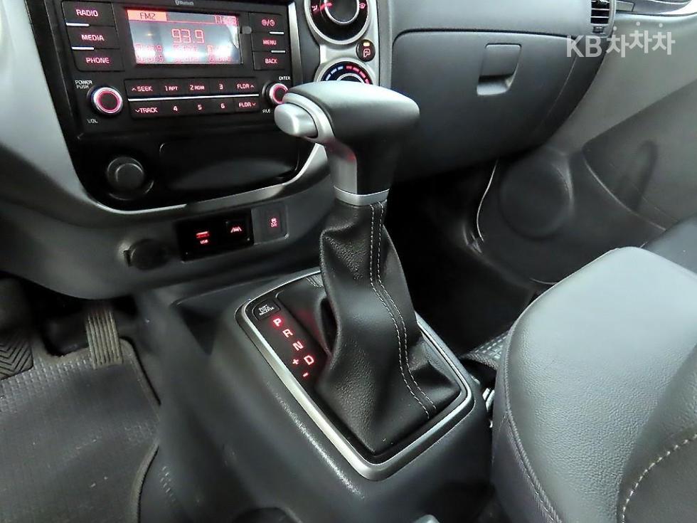 2025 - kia bongo iii