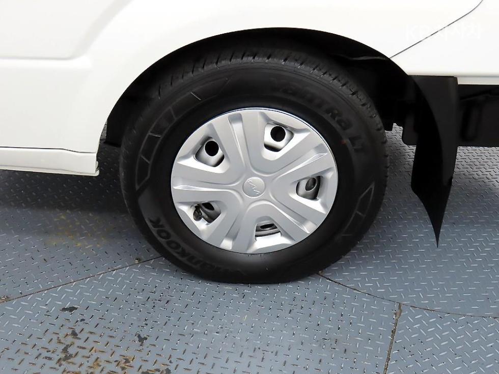 2025 - kia bongo iii