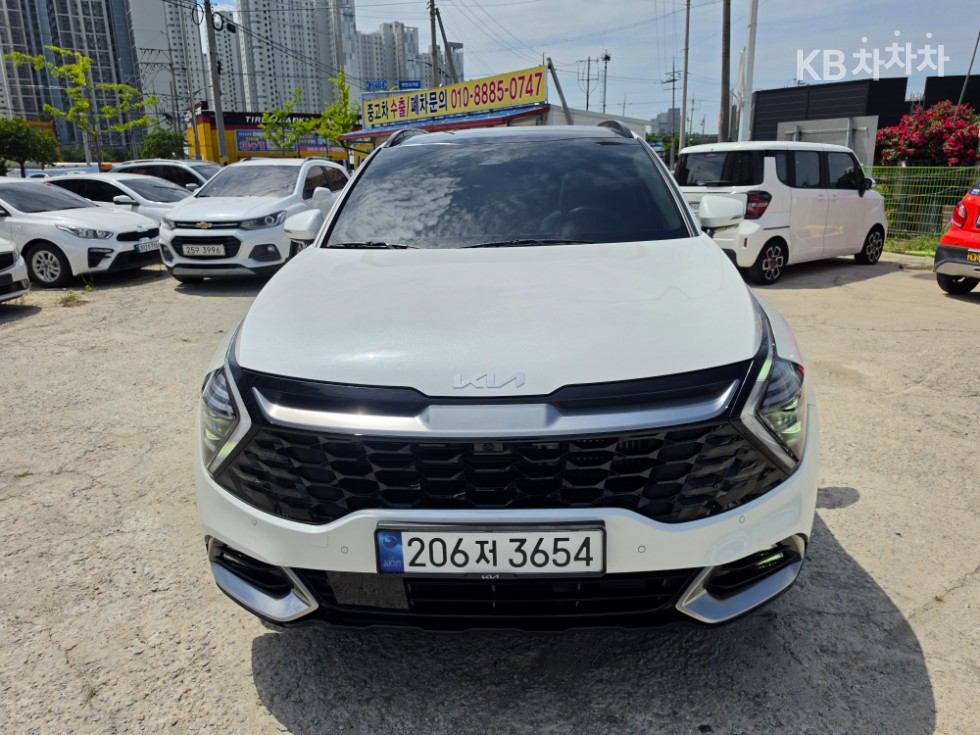 2023 - kia sportage