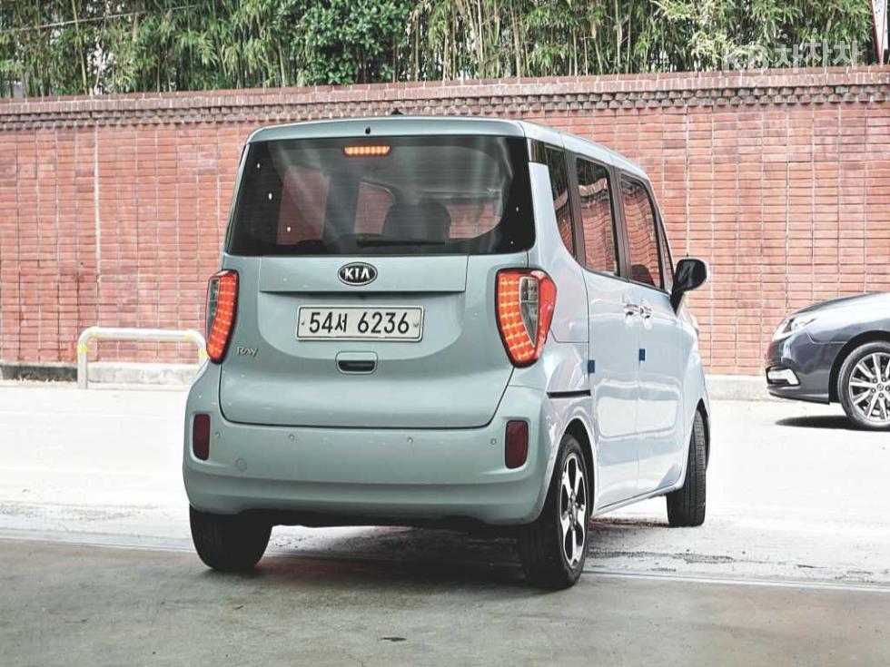 2012 - kia ray
