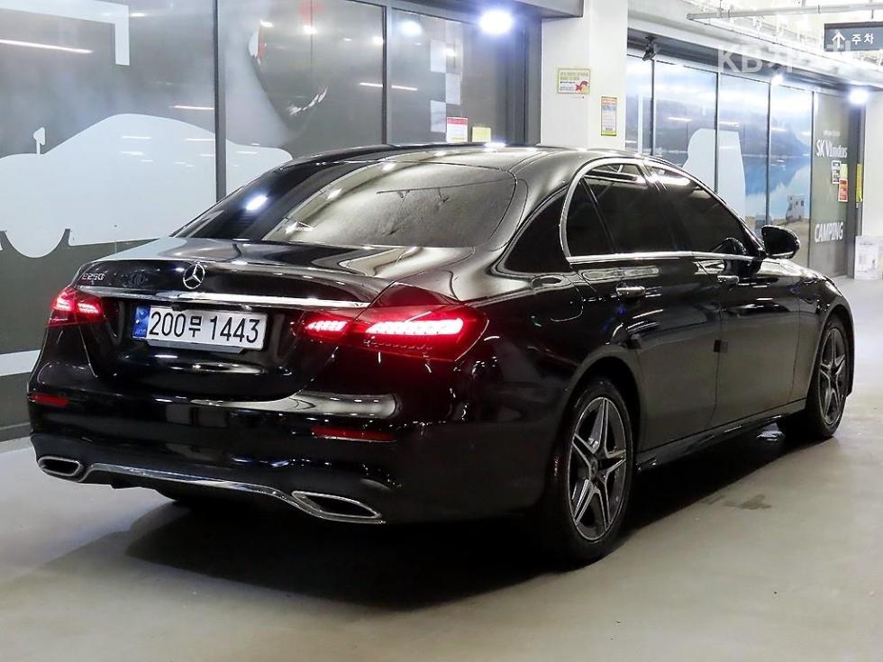 2023 Mercedes-Benz E (W213) photo