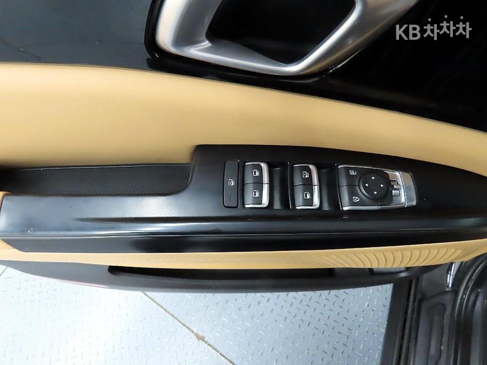 2021 - kia carnival
