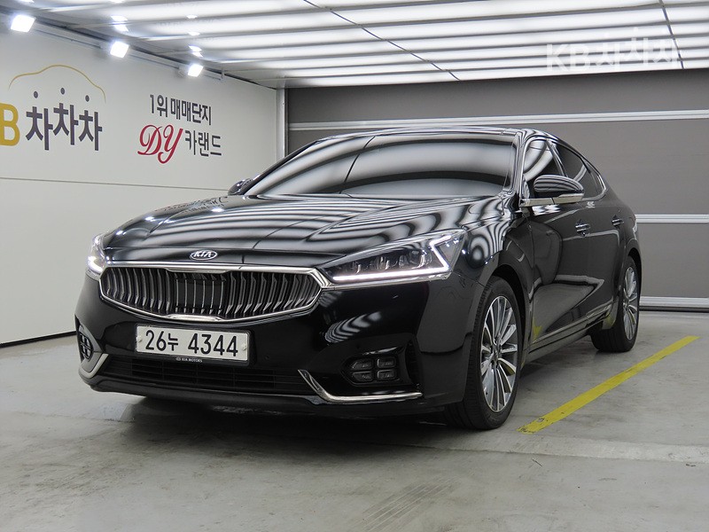 2019 - kia k7