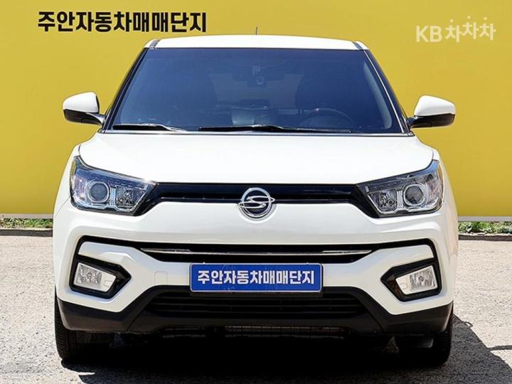 KG Mobility (Ssangyong) Tivoli Armor 1.6 Gasoline TX 2WD