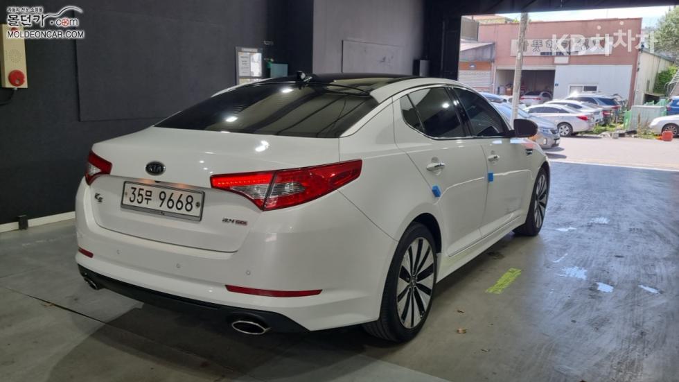 2011 - kia k5