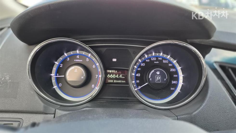 Hyundai Sonata — miniaturë 6
