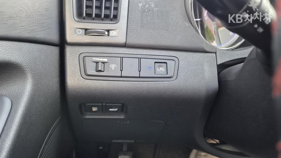 Hyundai Sonata — miniaturë 11
