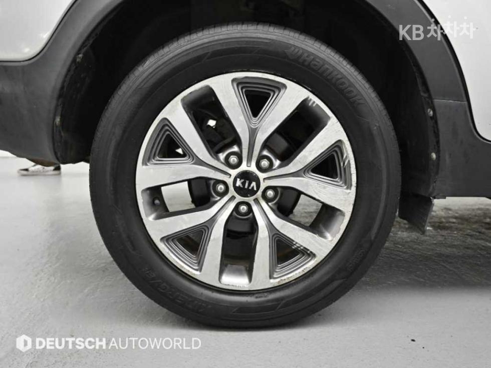 2014 - kia sportage
