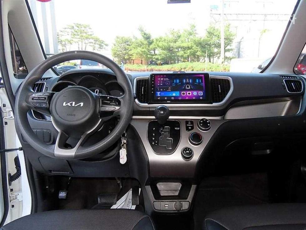 2022 - kia ray