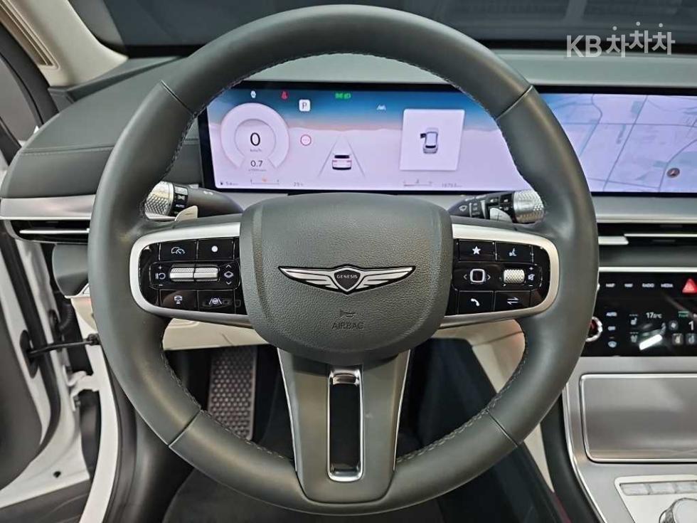 2024 Genesis GV80 photo
