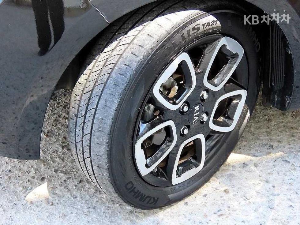 2018 - kia ray