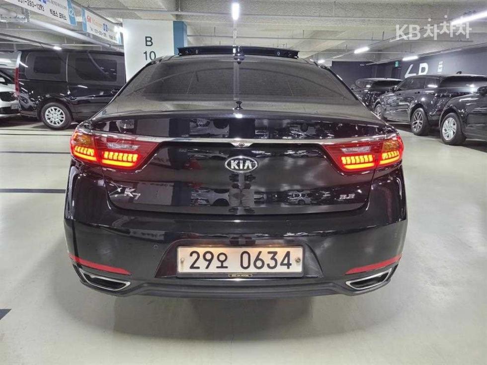 2016 - kia k7