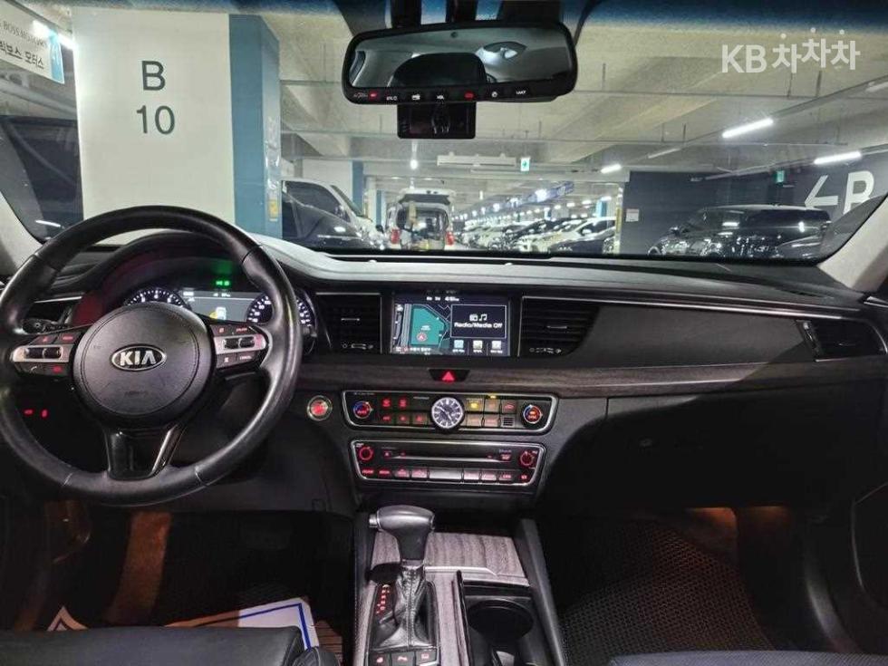 2016 - kia k7
