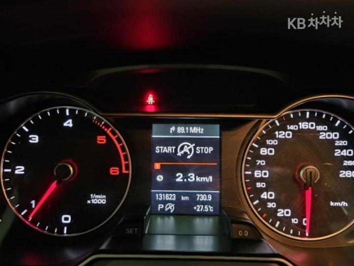Audi A4 NEW 35 TDI Quattro B8 6