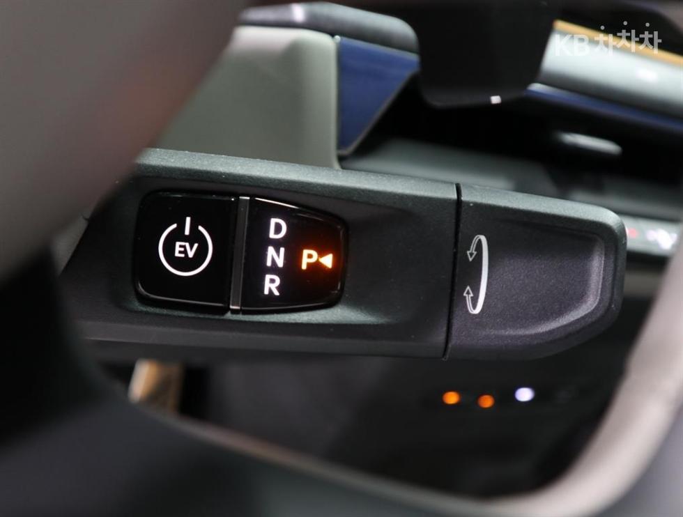 2024 - kia ev9