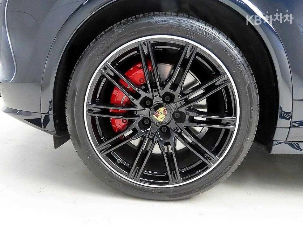 2017 Porsche (958) photo