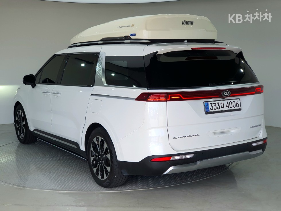 Kia Carnival — miniaturë 4