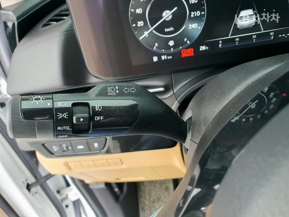 Kia Carnival — miniaturë 13