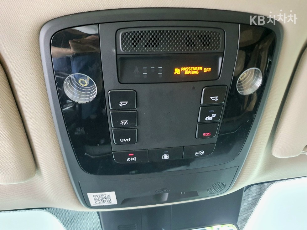 Kia Carnival — miniaturë 17