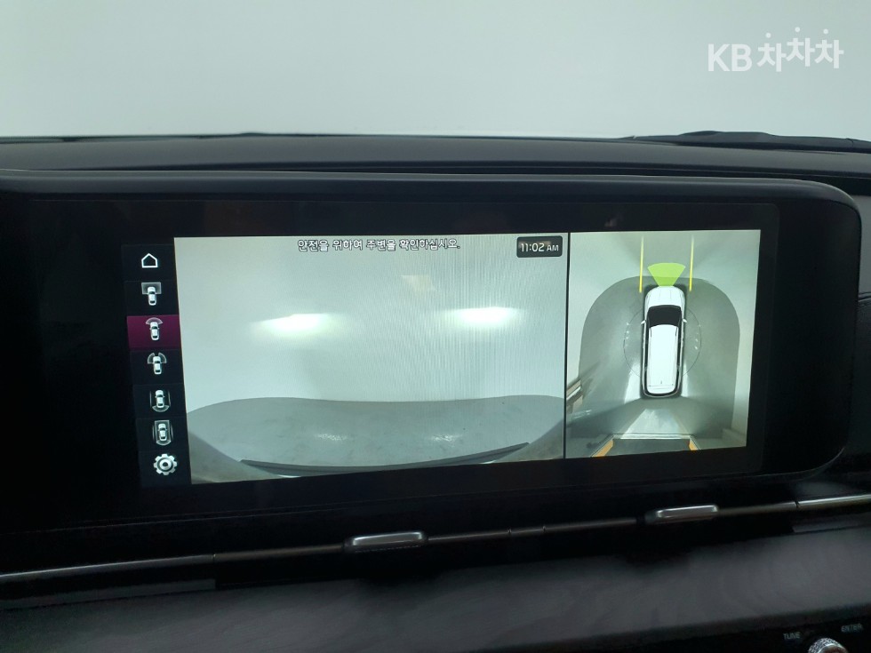 Kia Carnival — miniaturë 21