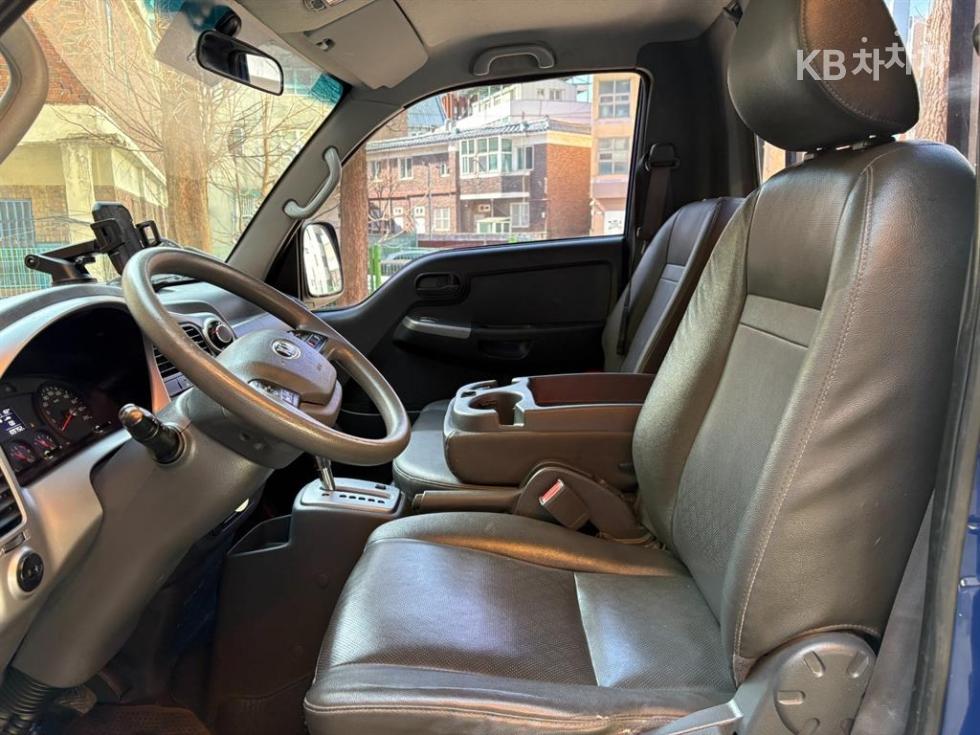 2019 - kia bongo iii
