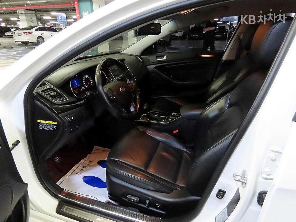 2013 - kia k7