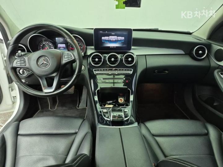 Mercedes-Benz C-Class C220 d 6
