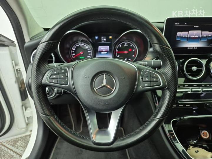 Mercedes-Benz C-Class C220 d 10