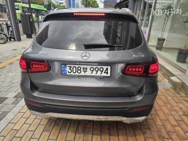 Mercedes-Benz GLC-Class X253 300 4Matic Base Type 6