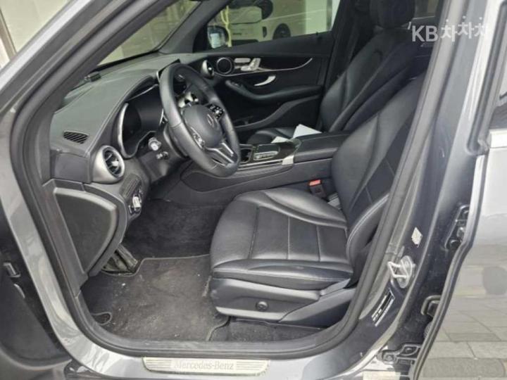 Mercedes-Benz GLC-Class X253 300 4Matic Base Type 7