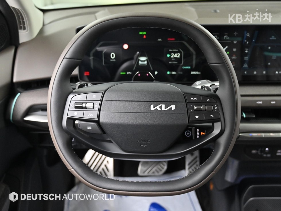 2026 - kia ev4