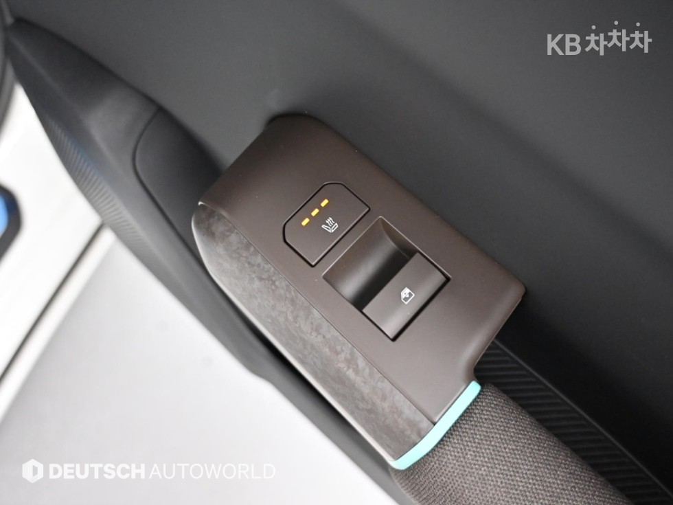 2026 - kia ev4