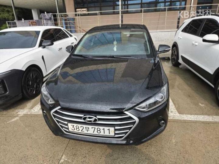 Hyundai Avante AD 1.6 GDi Smart 2