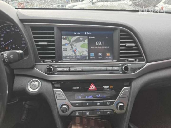 Hyundai Avante AD 1.6 GDi Smart 6