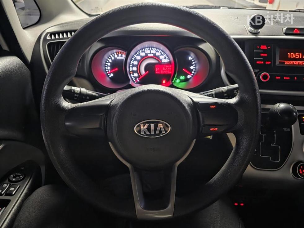 2019 - kia ray