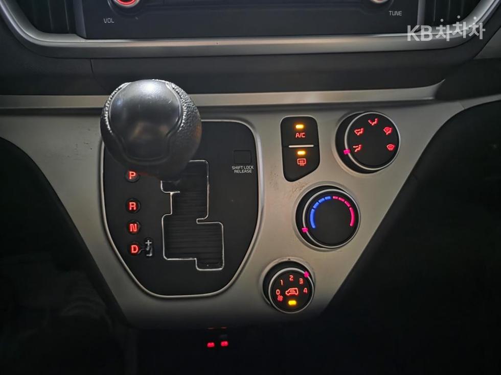 2019 - kia ray