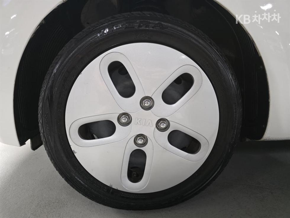 2019 - kia ray