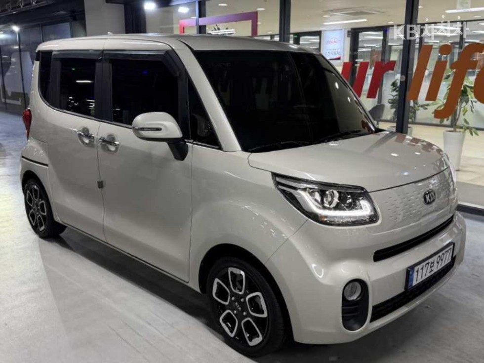 2021 - kia ray