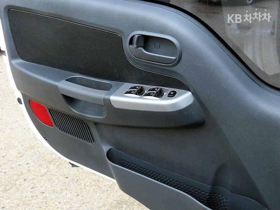 2020 - kia bongo iii