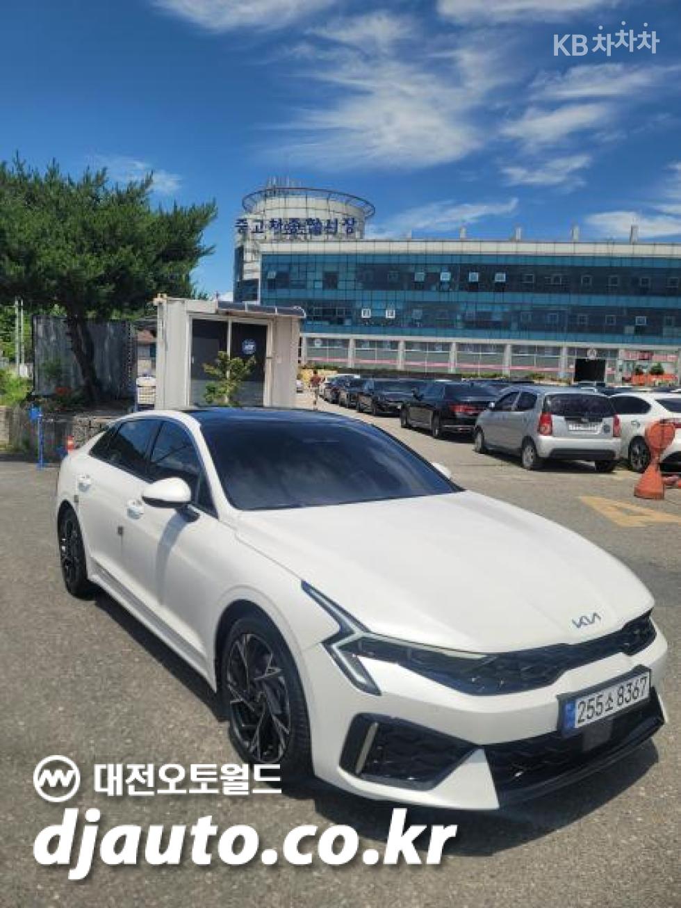 2024 - kia k5