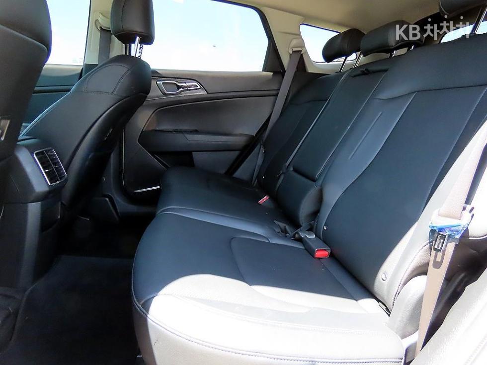 2024 - kia sportage